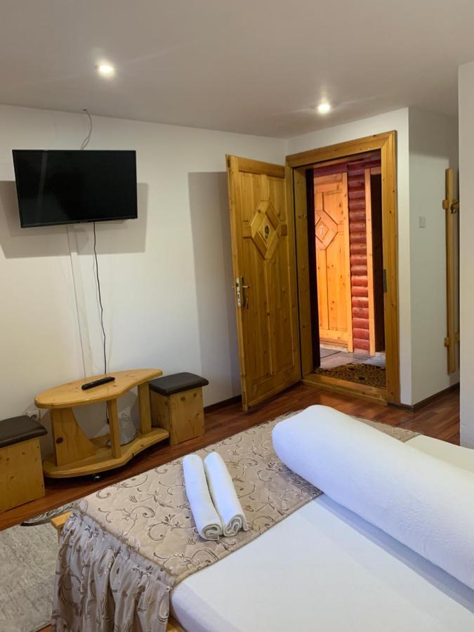Hotel Podul Cetatii Sebesel Esterno foto
