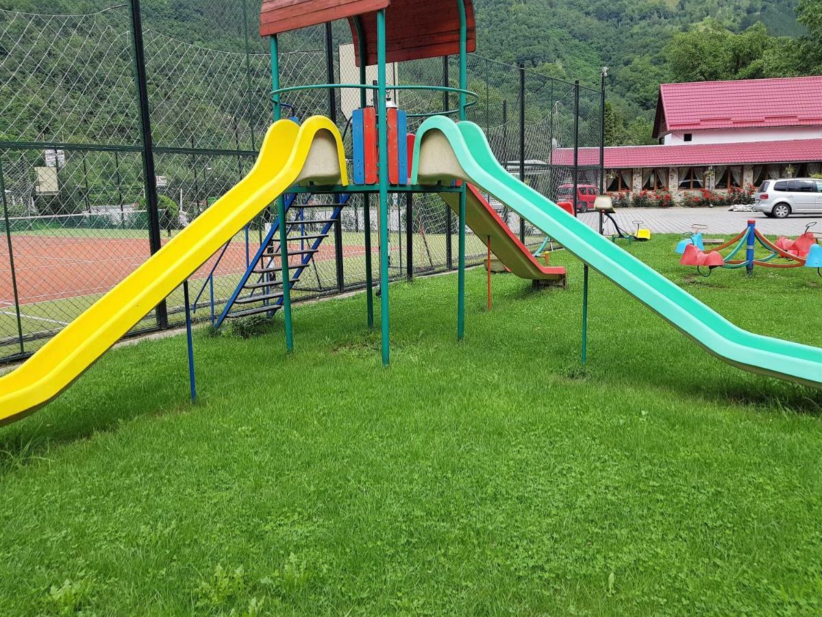 Hotel Podul Cetatii Sebesel Esterno foto